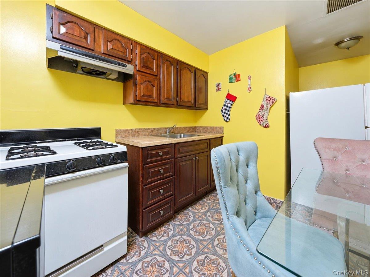3919 Grace Avenue – For Sale photo 37