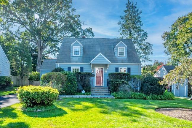 18 Maywood Avenue – For Sale