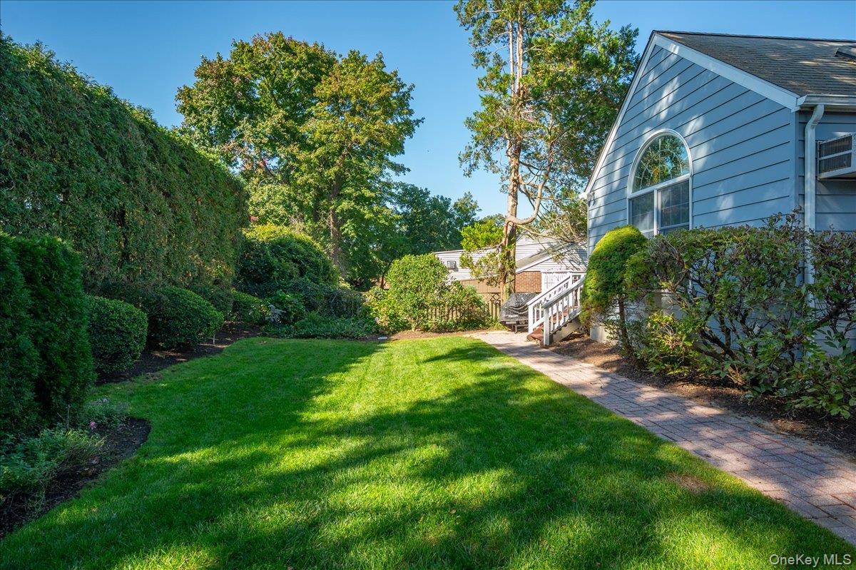 18 Maywood Avenue – For Sale photo 25