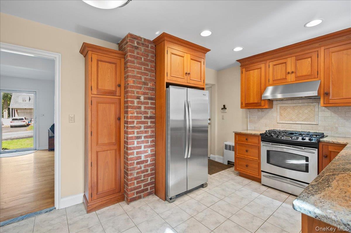 18 Maywood Avenue – For Sale photo 5