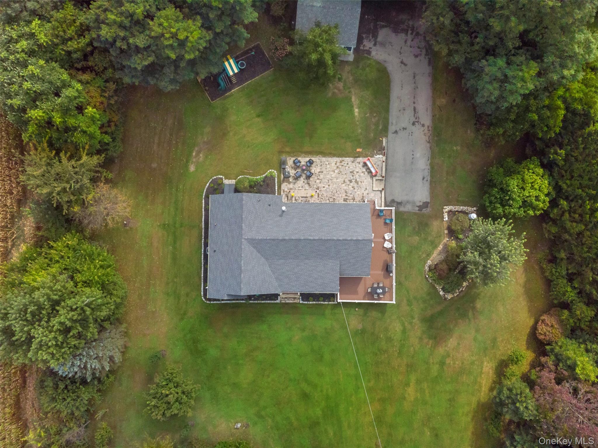 3 Flood Drive – For Sale photo 40