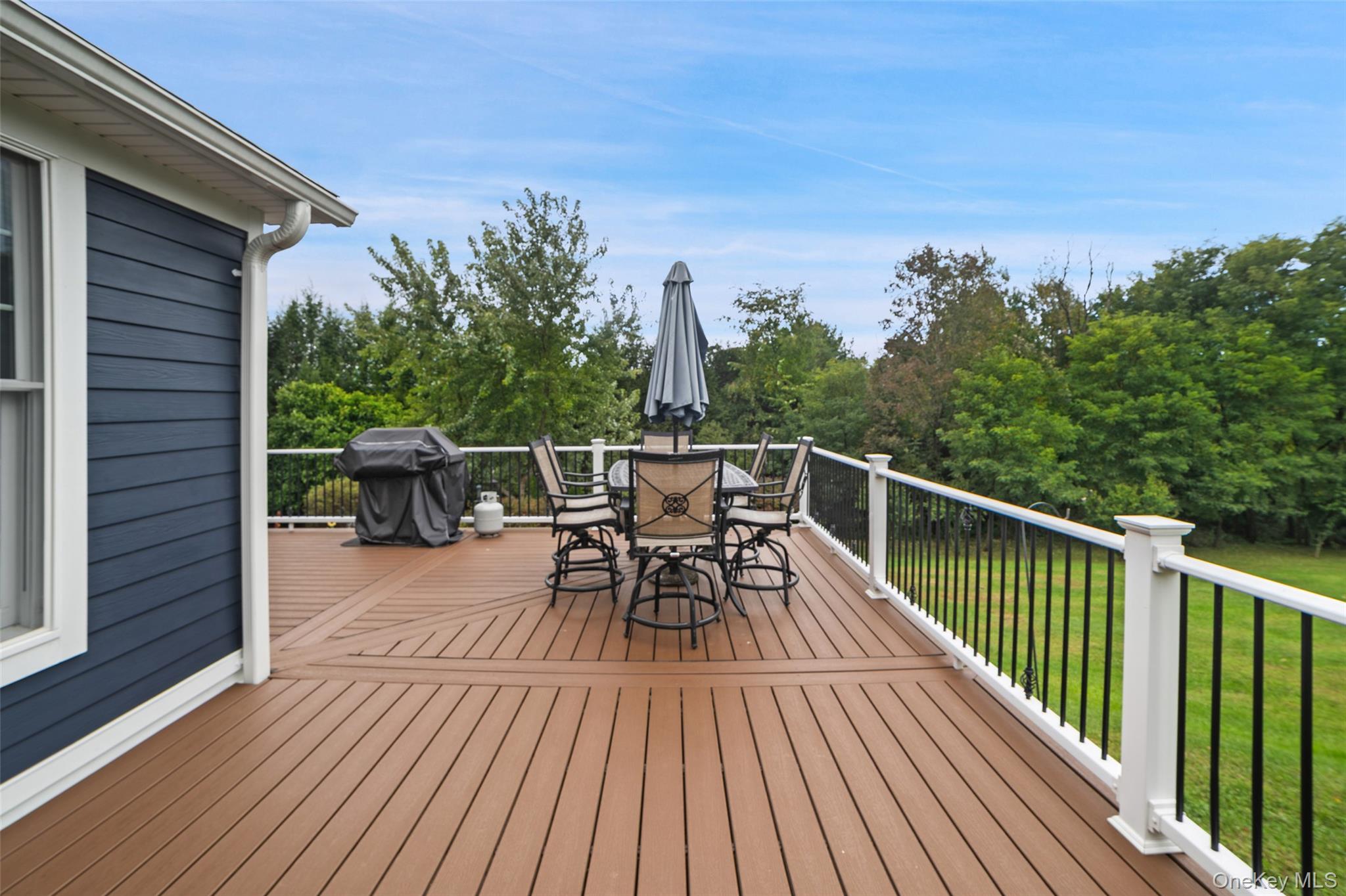 3 Flood Drive – For Sale photo 36