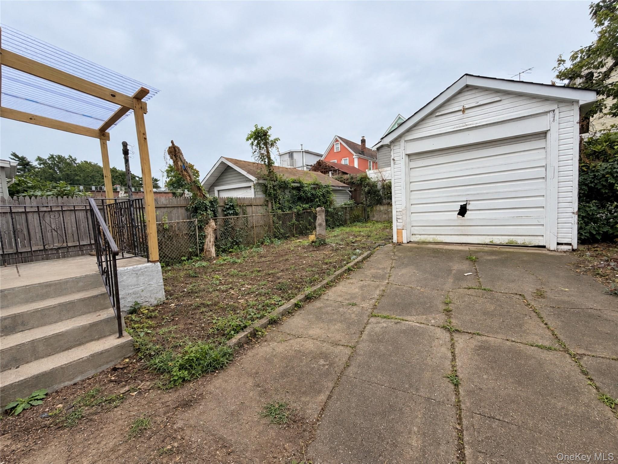 217-08 110th Road – For Sale photo 31