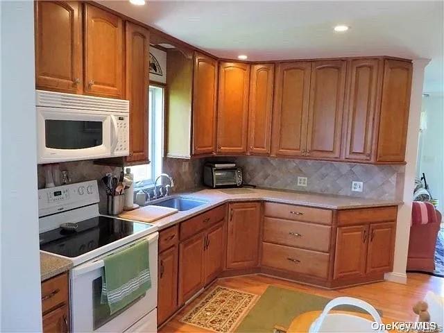 51 Wakeman Road – For Sale photo 13