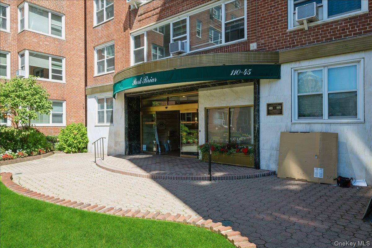 110-45 Queens Boulevard, Unit 312 photo 2