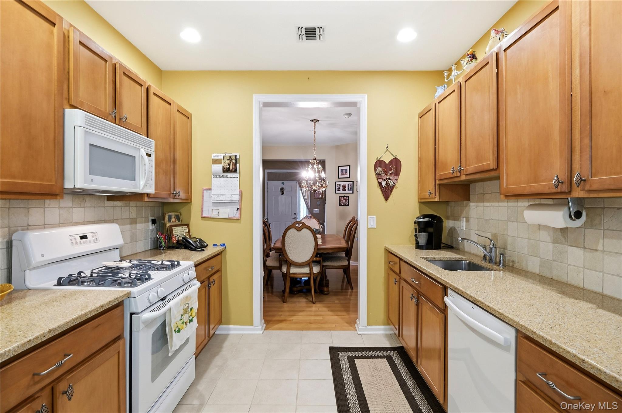 163 Symphony Drive – For Sale photo 16