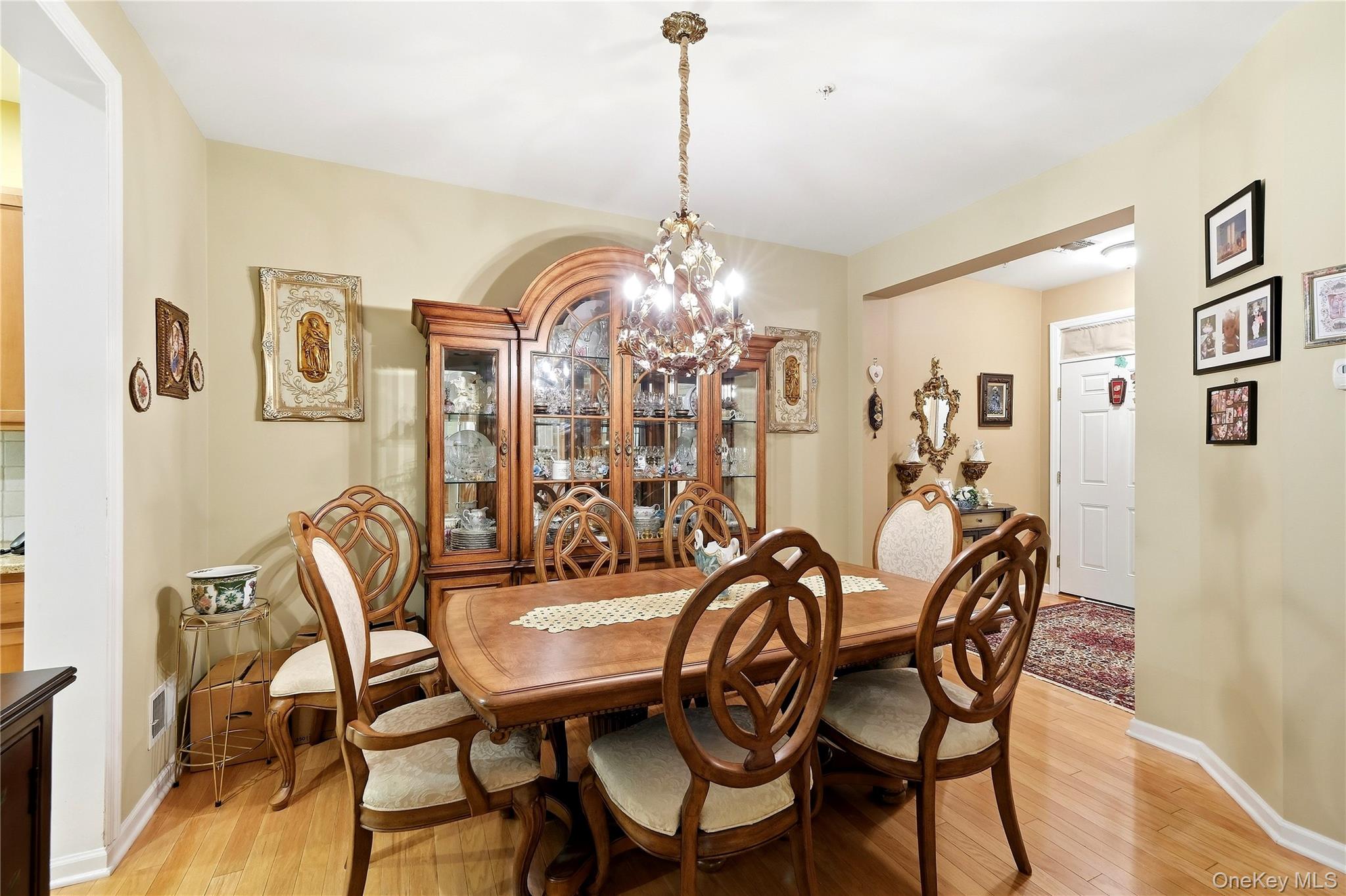 163 Symphony Drive – For Sale photo 12
