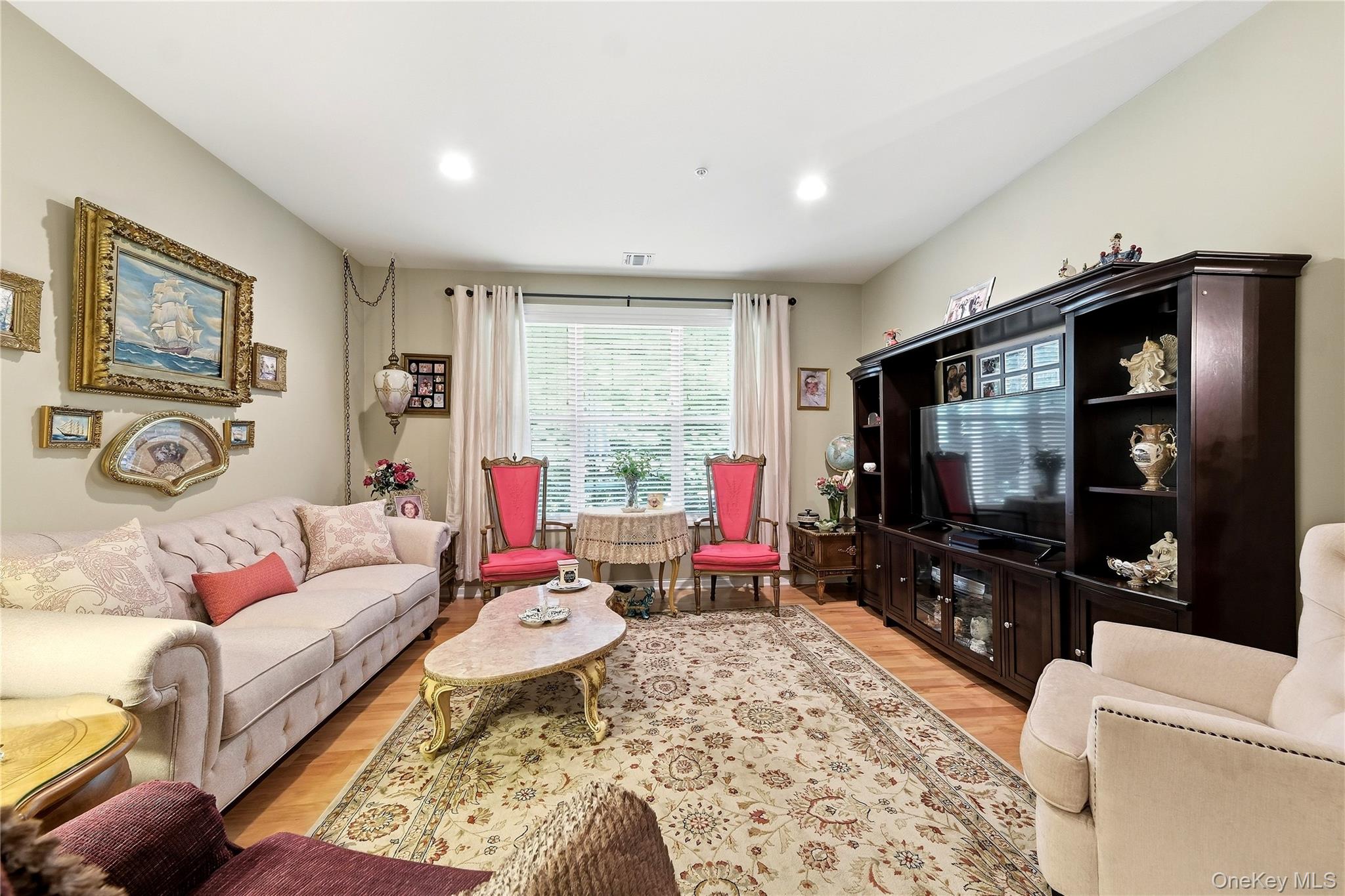 163 Symphony Drive – For Sale photo 19