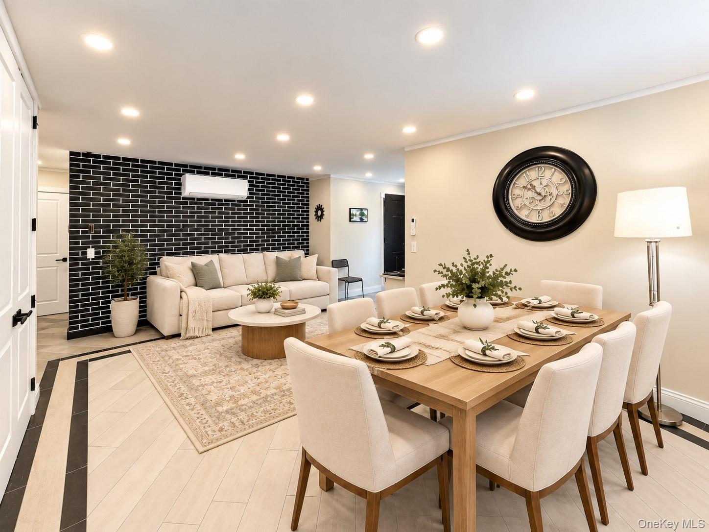 7252 Metropolitan Avenue, Unit 2B photo 3