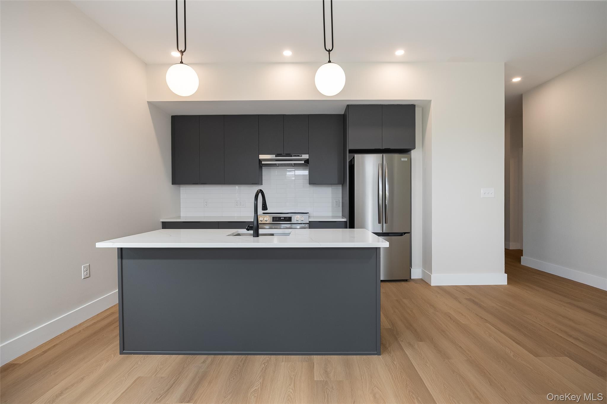 364 Main Street, Unit 210 photo 2