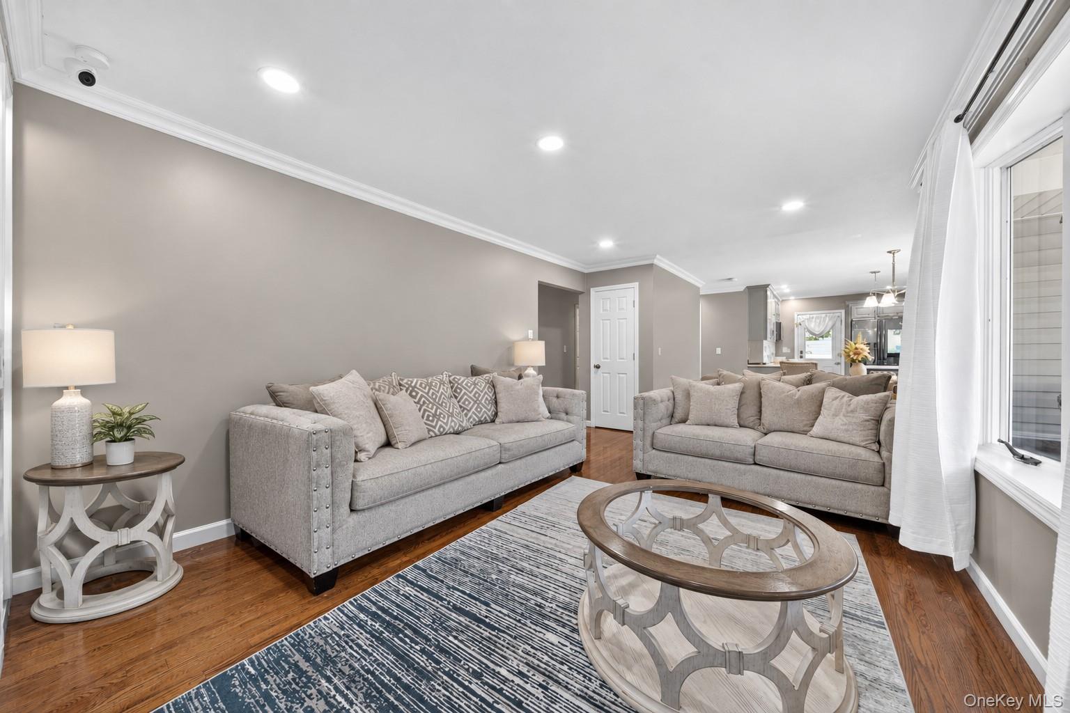 42 Blue Jay Drive – For Sale photo 6