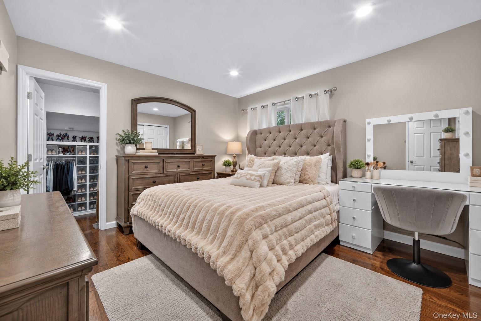 42 Blue Jay Drive – For Sale photo 12