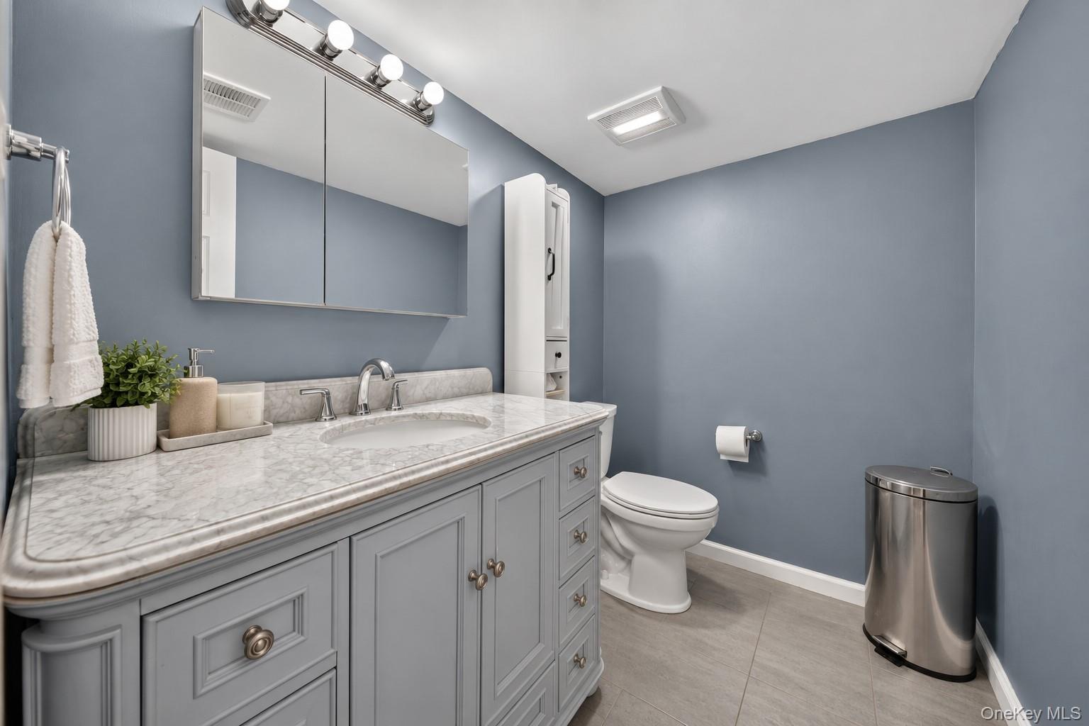 42 Blue Jay Drive – For Sale photo 24