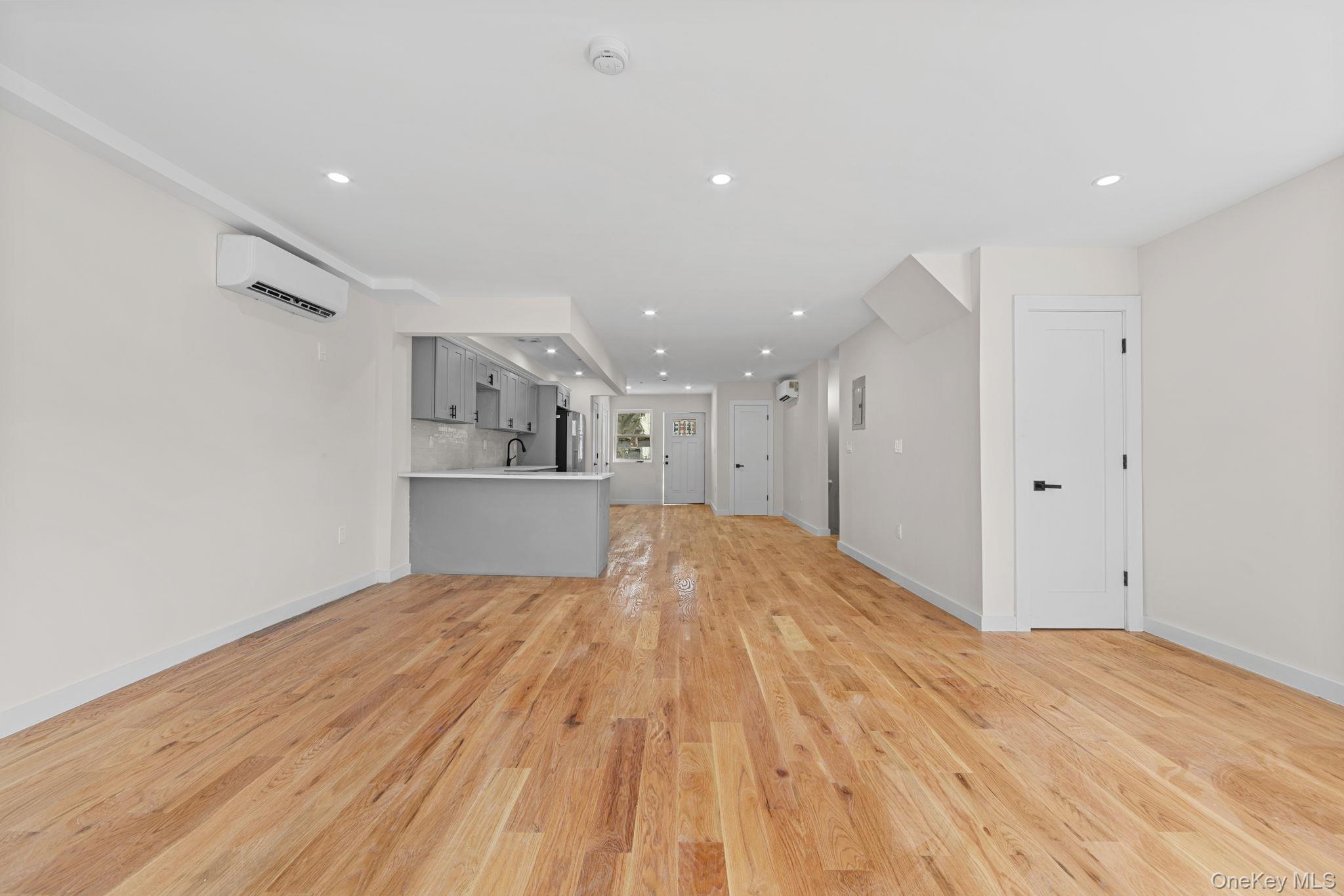 666 Osborn Street – For Sale photo 3