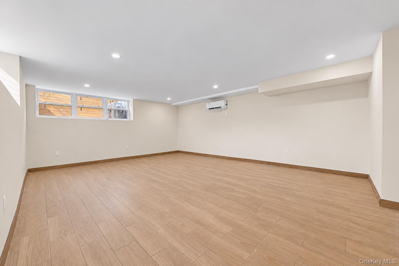 666 Osborn Street – For Sale photo 23