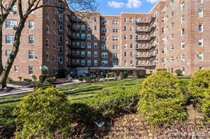 84-50 169th Street, Unit 418