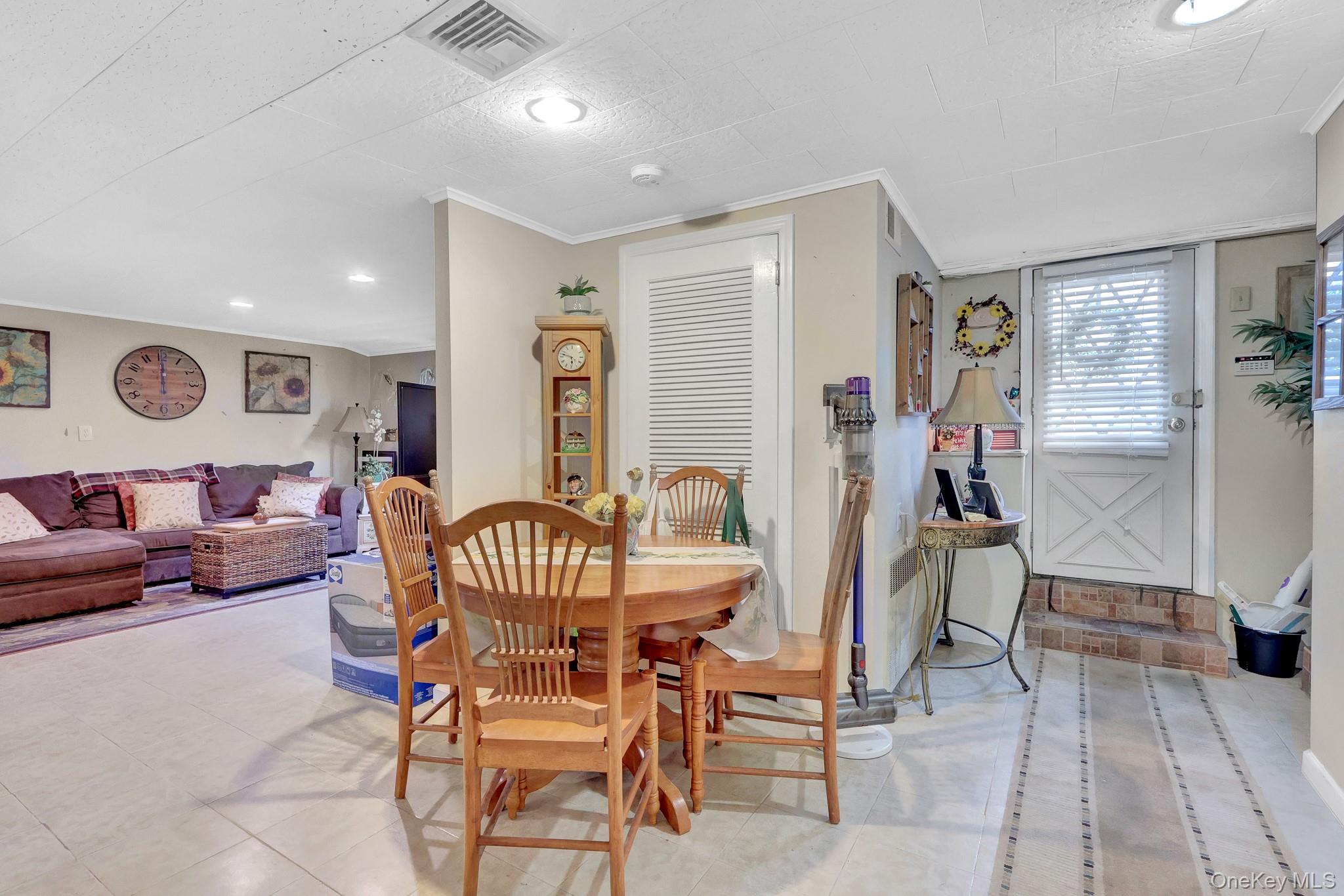 3273 5th Street – For Sale photo 25