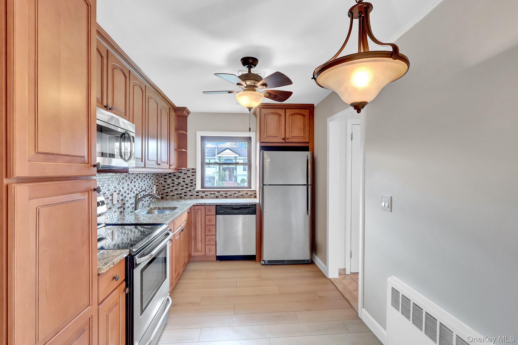 3273 5th Street – For Sale photo 14