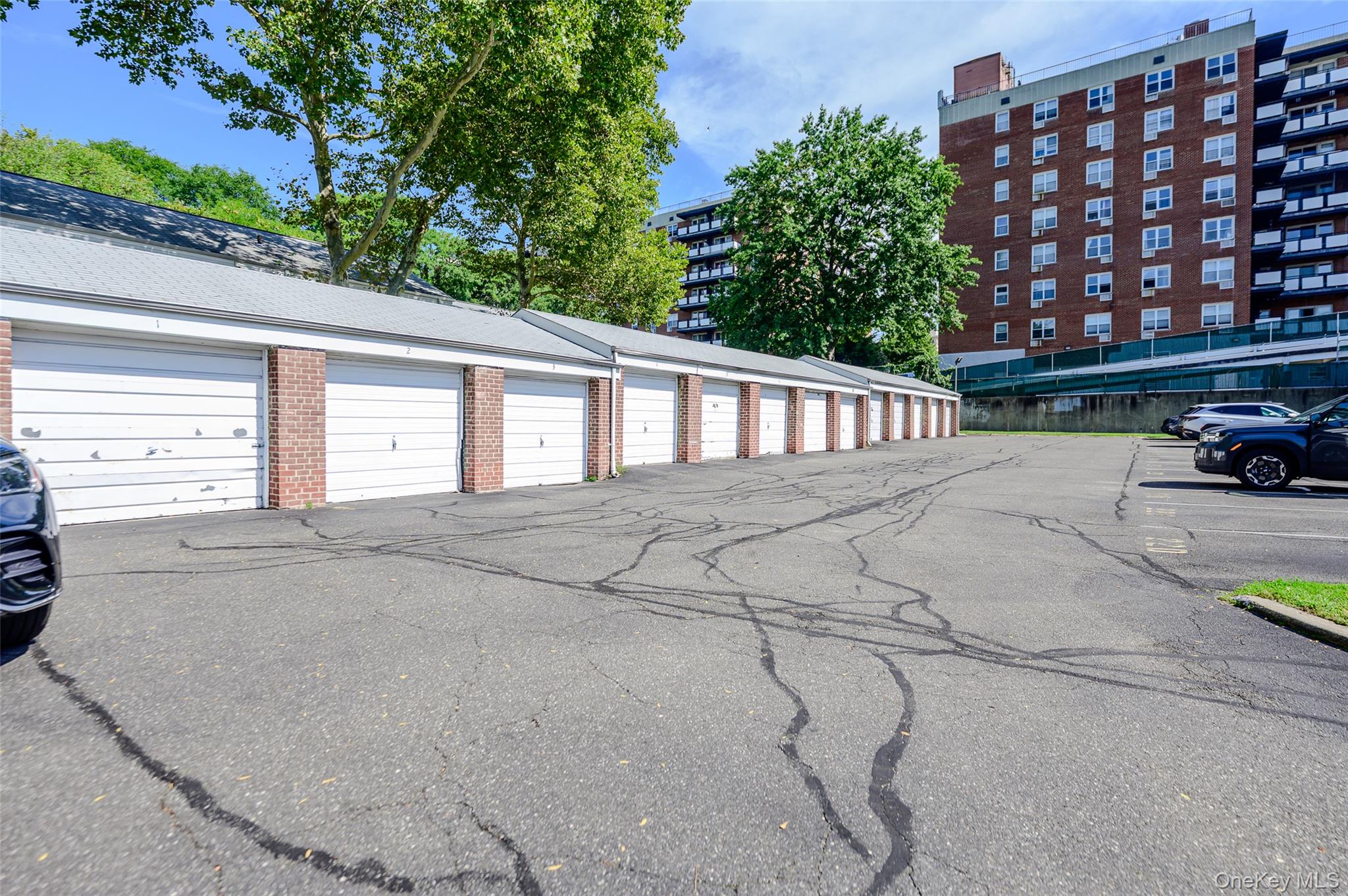 18-11 212 Street, Unit 101 photo 15