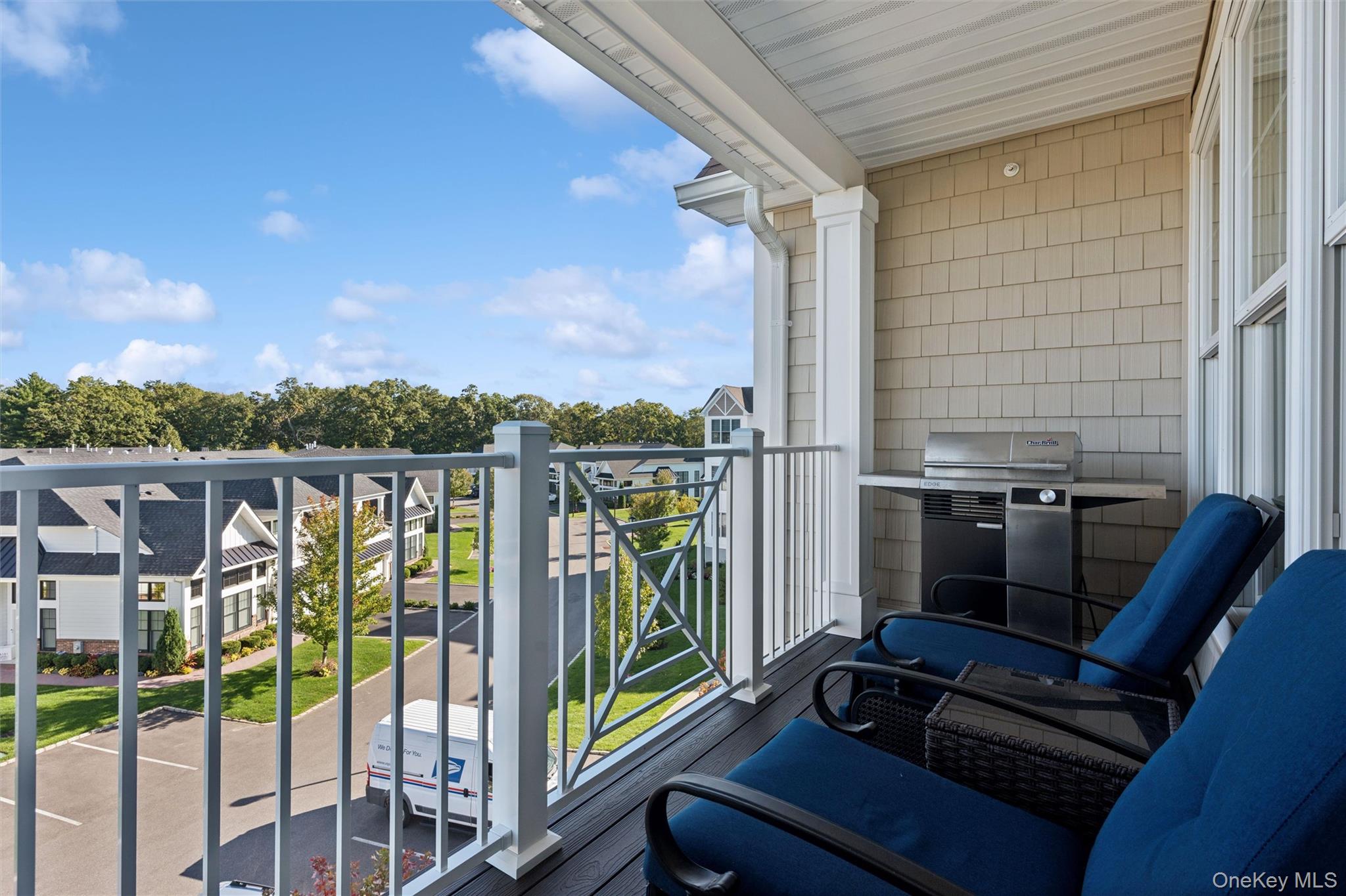 20305 Aspenwood Drive, Unit 20305 photo 14