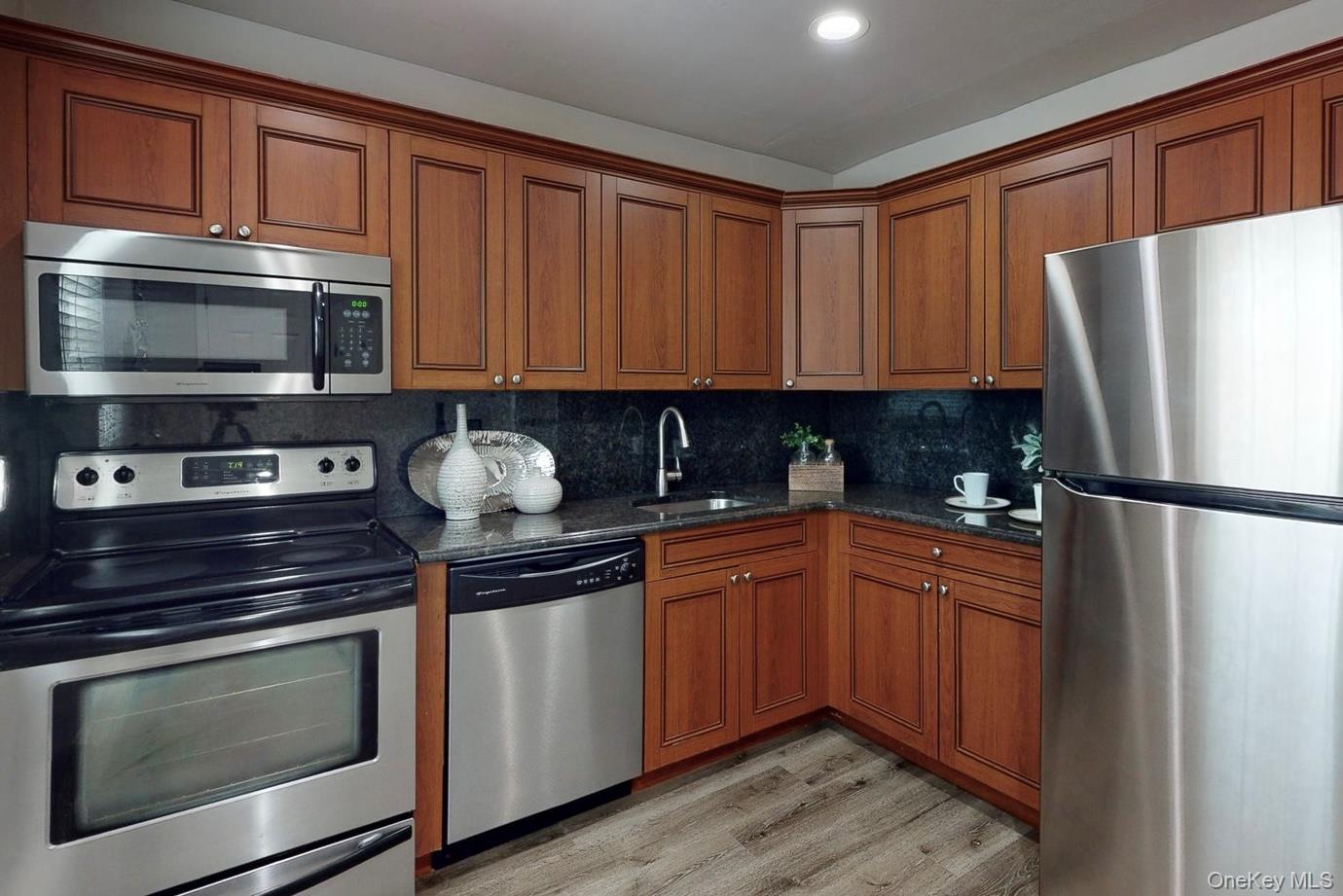 50 Cheldea Court, Unit HS01 photo 2