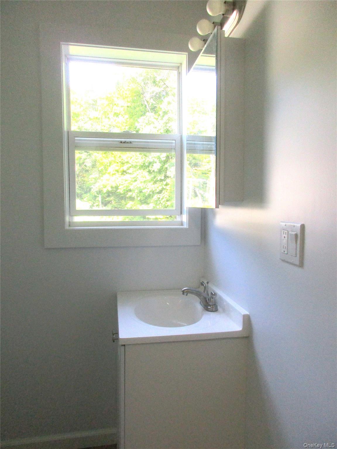 26 Patterson Street – For Rent photo 13