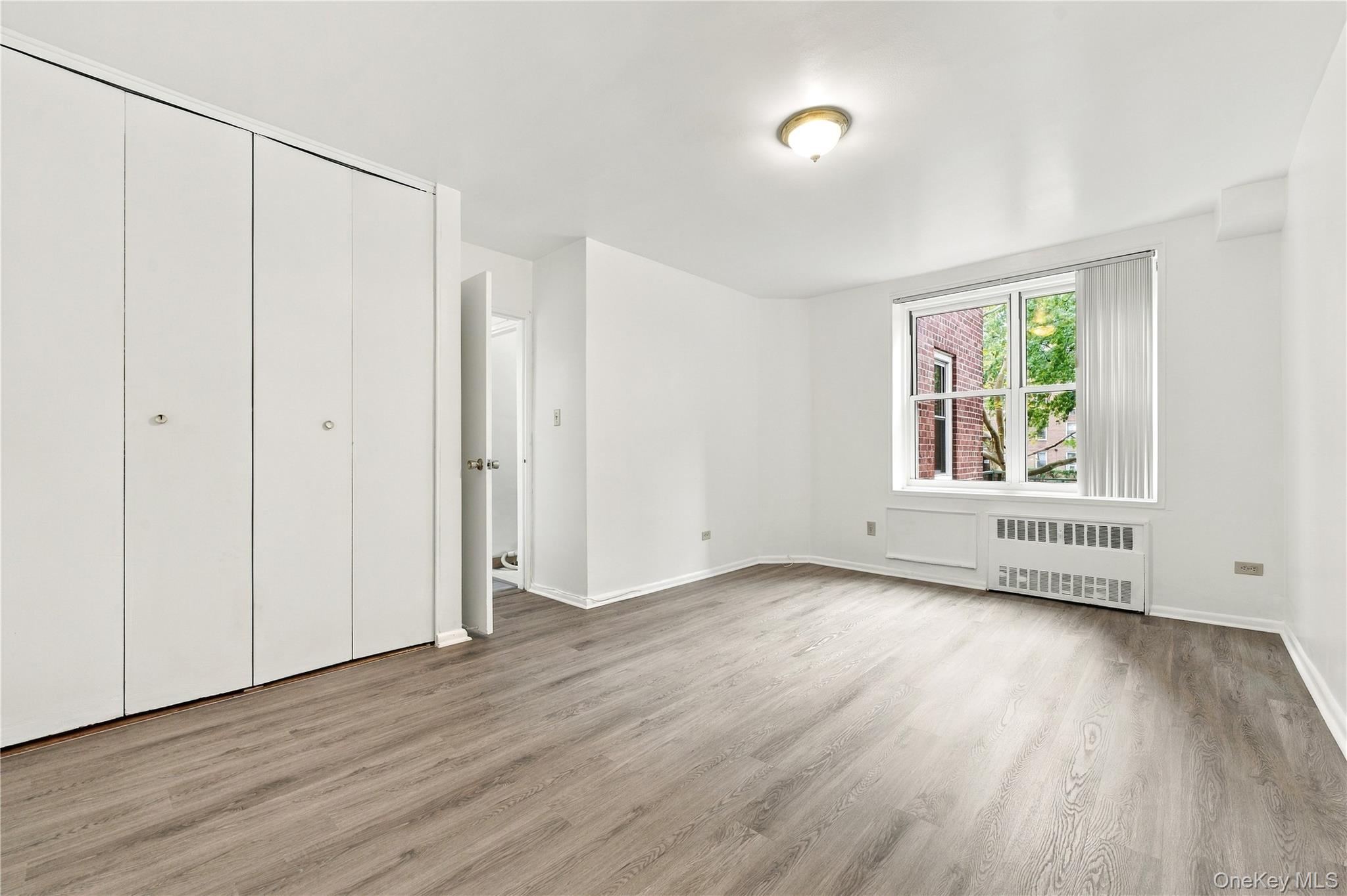 142-05 Roosevelt Avenue, Unit 206 photo 22