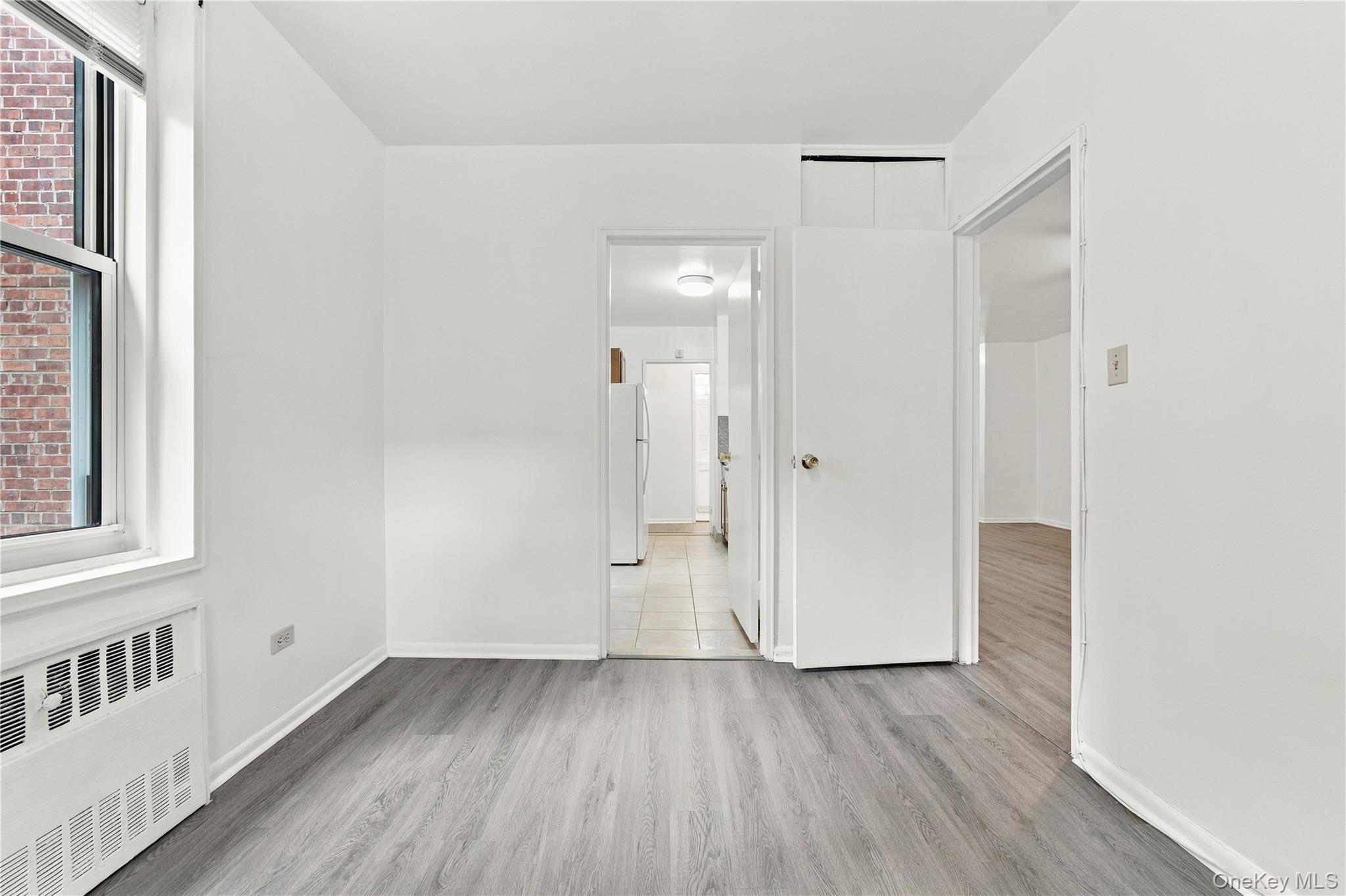 142-05 Roosevelt Avenue, Unit 206 photo 15