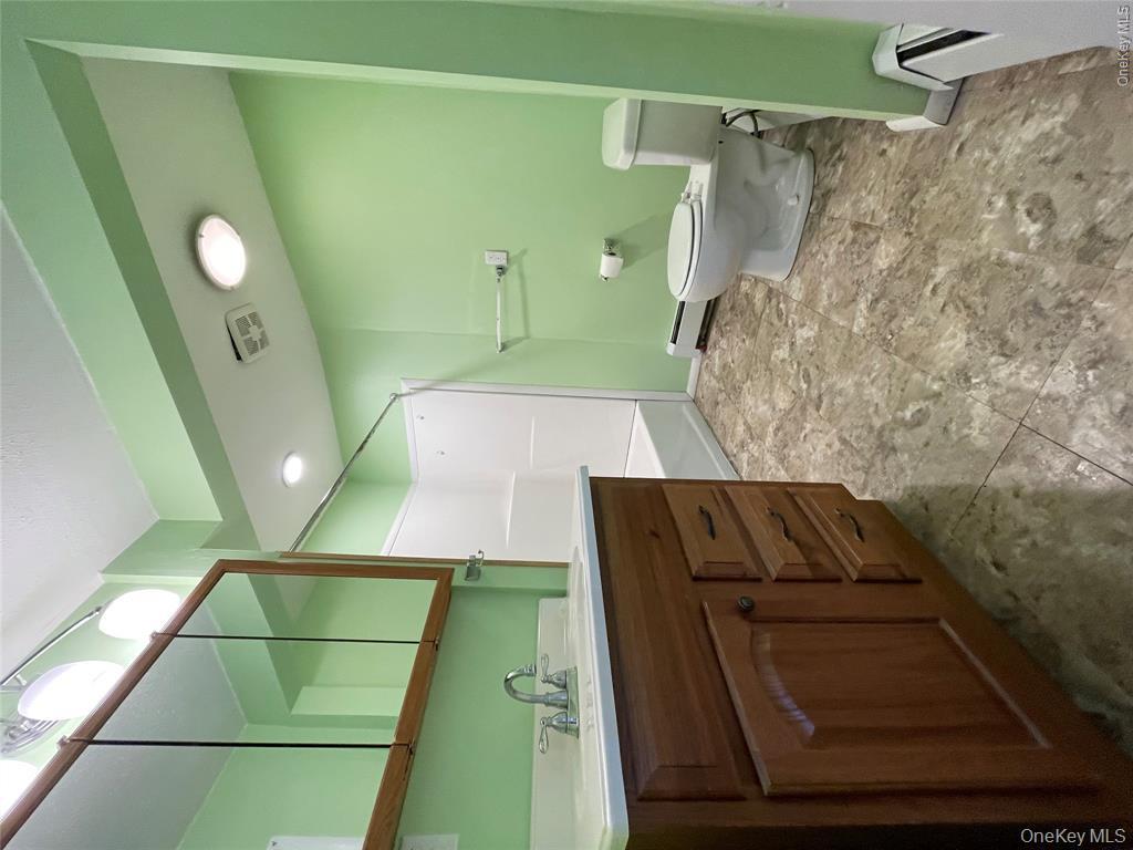 339 W Main Street – For Rent photo 7