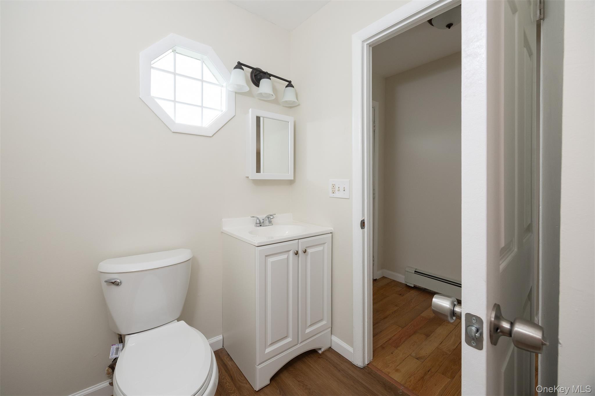 502 Harbor View Court, Beacon NY 12508 – For Rent photo 6