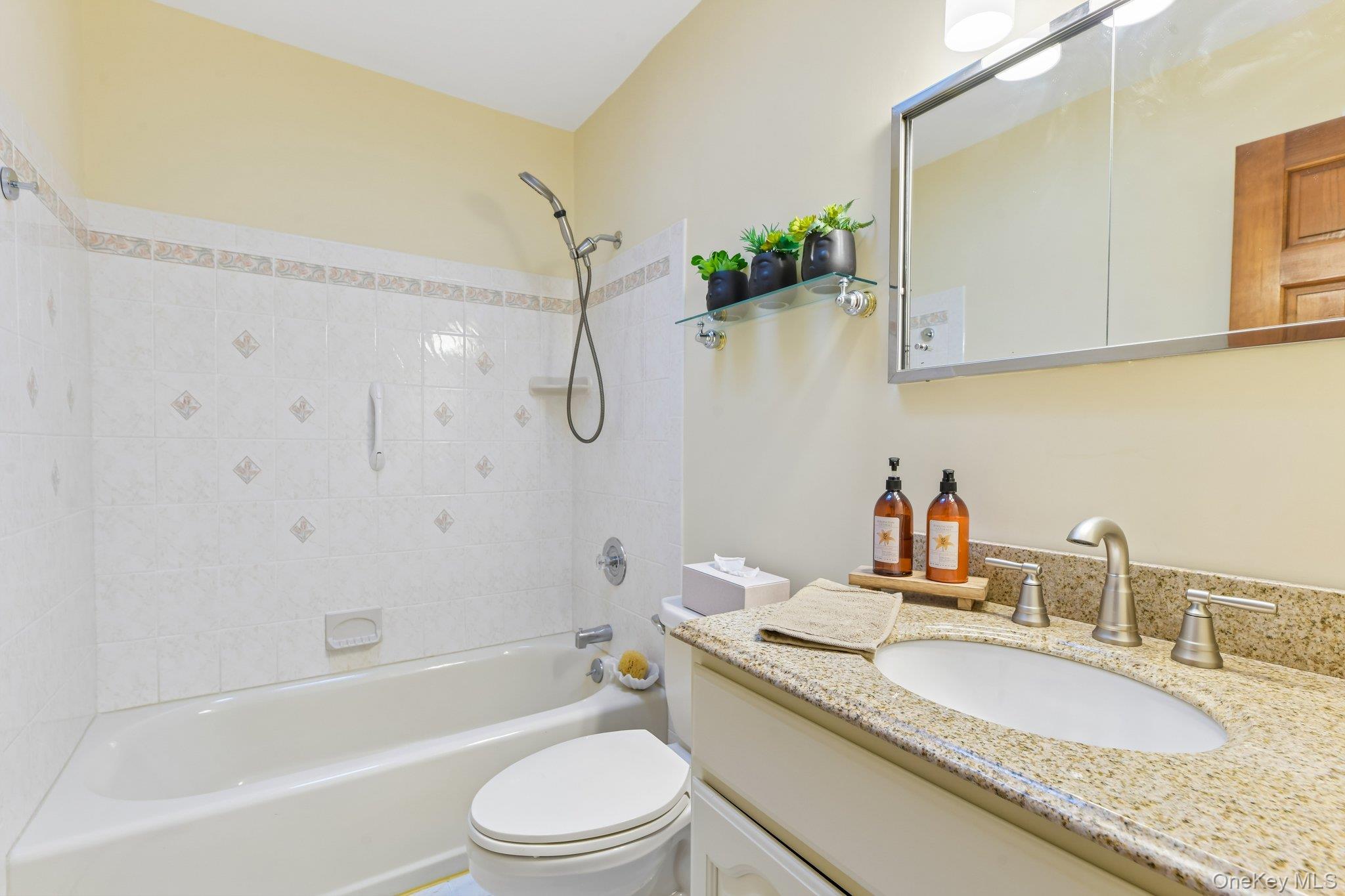 365 Van Buren Street – For Sale photo 12