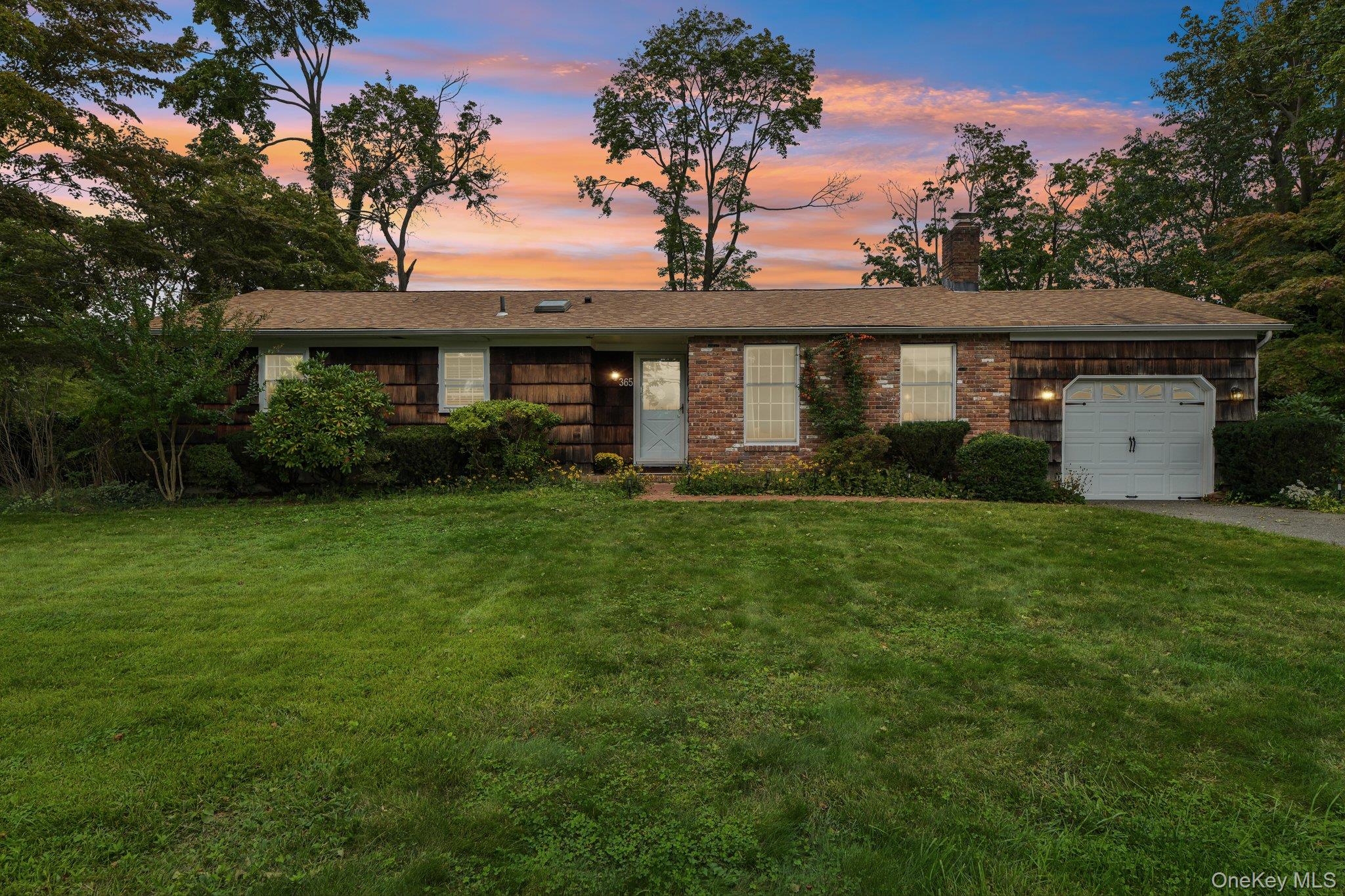 365 Van Buren Street – For Sale photo 2