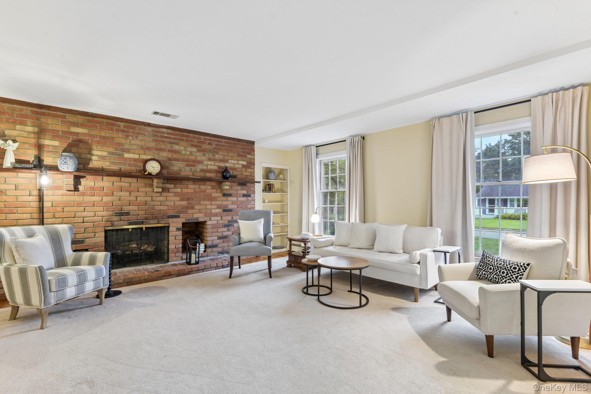365 Van Buren Street – For Sale photo 5