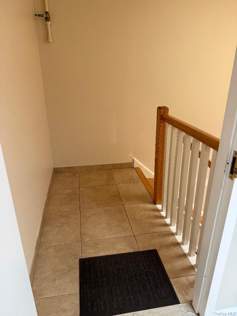 7862 79th Place – For Rent photo 12