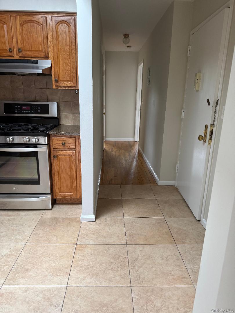 7862 79th Place – For Rent photo 5