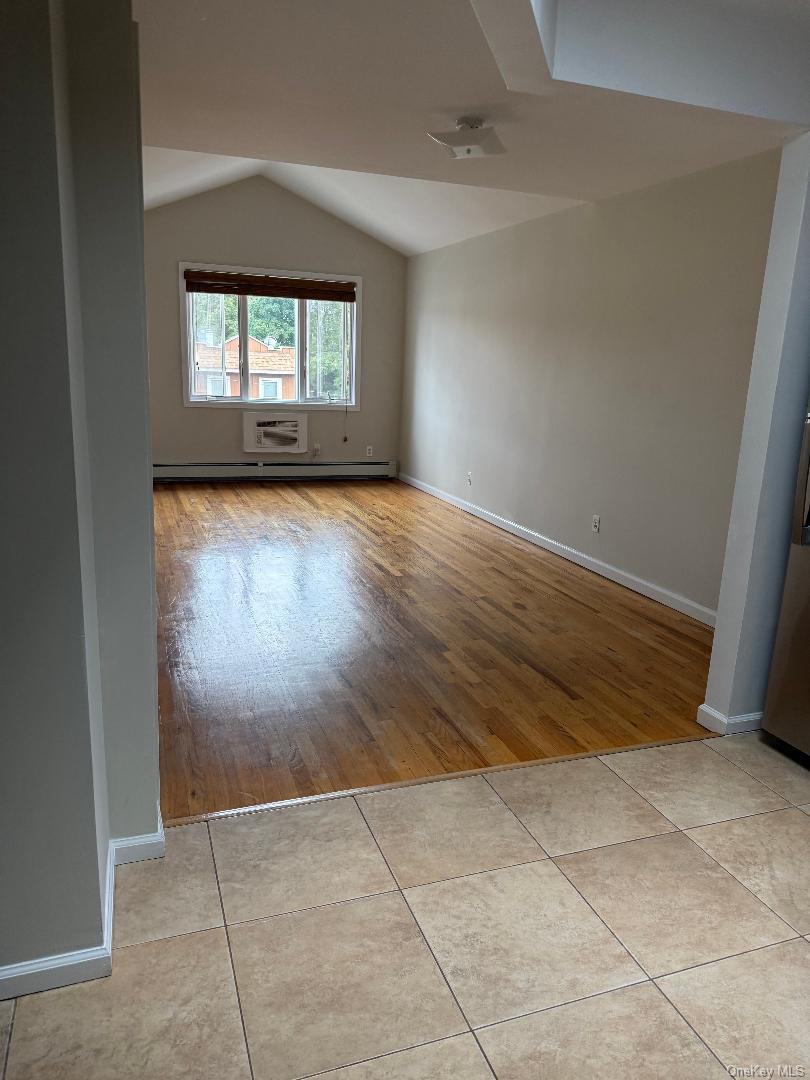7862 79th Place – For Rent photo 2