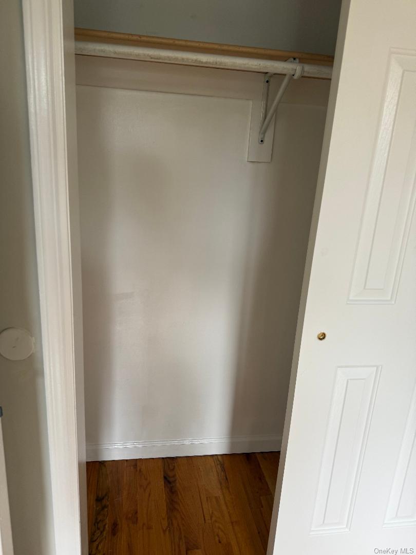 7862 79th Place – For Rent photo 11