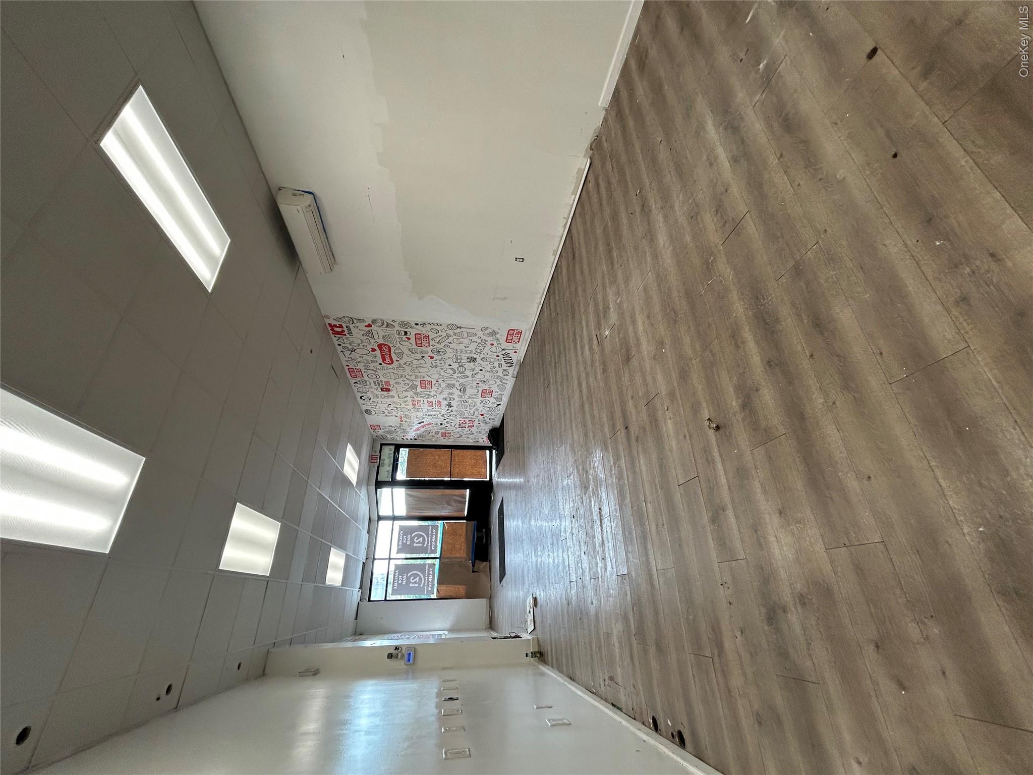 82 N Village Avenue – For Rent photo 14