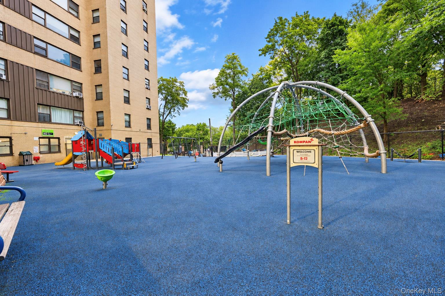 4 Fordham Hill Oval, Unit 12G photo 14