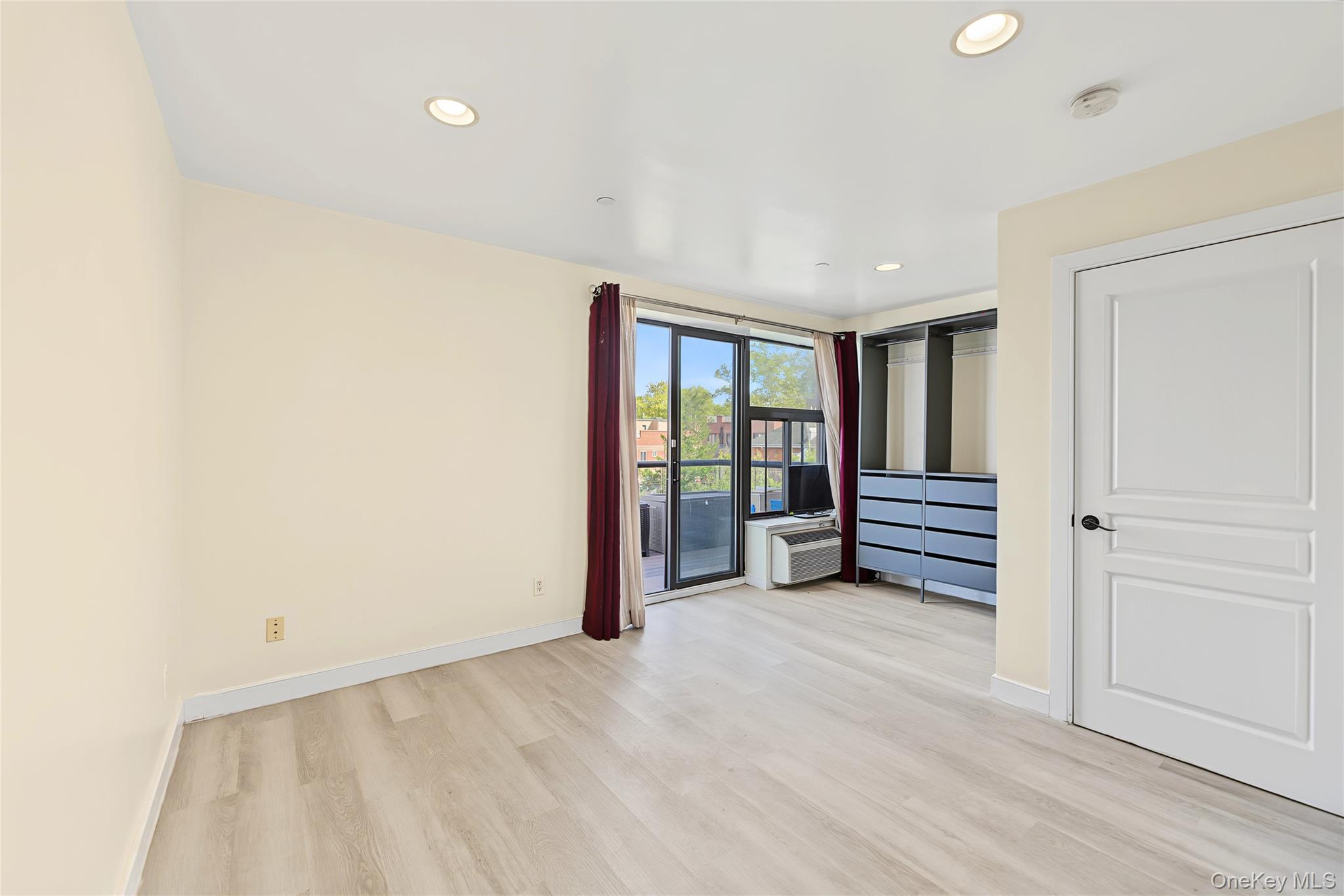41-39 149th St – For Sale photo 15