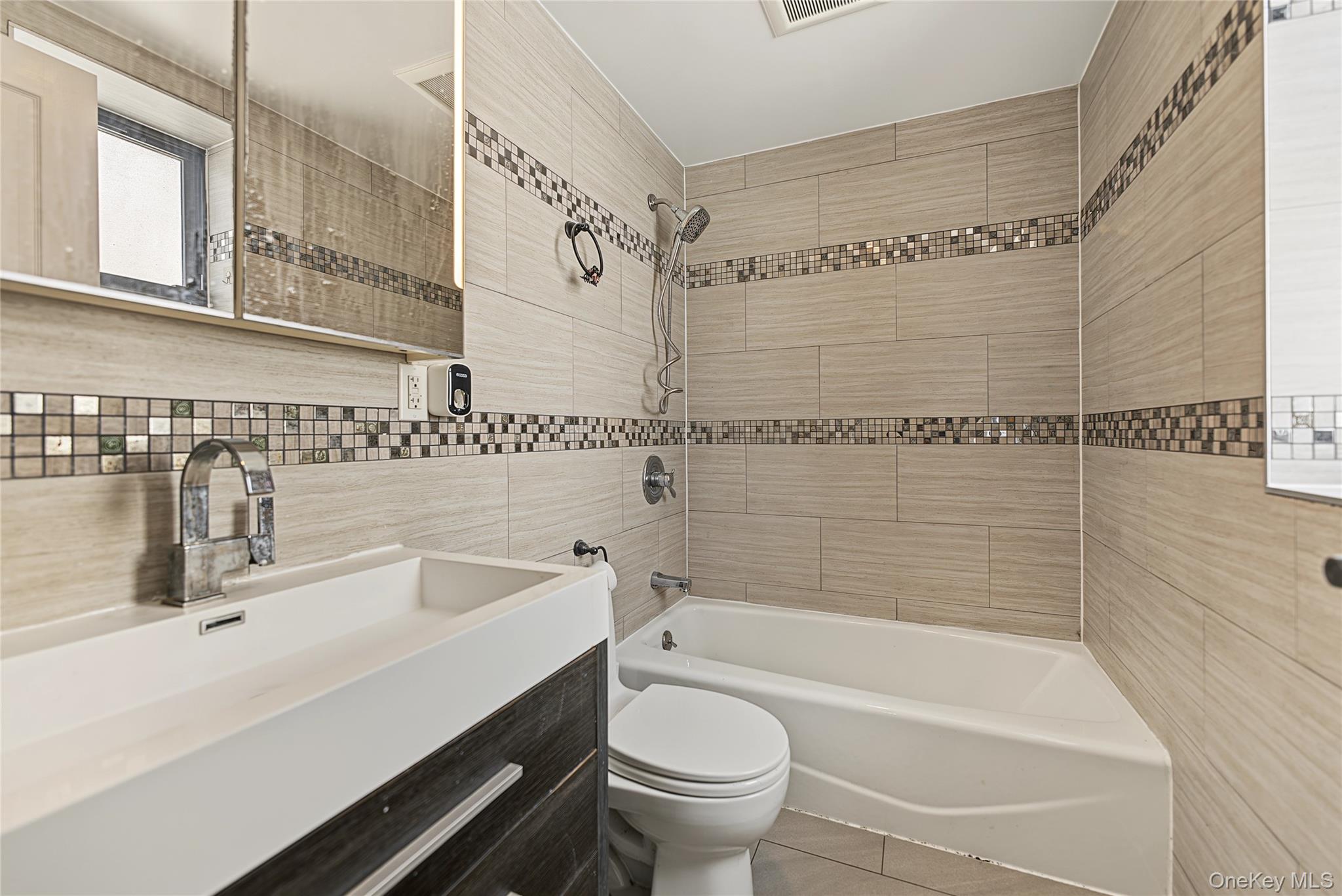 41-39 149th St – For Sale photo 11