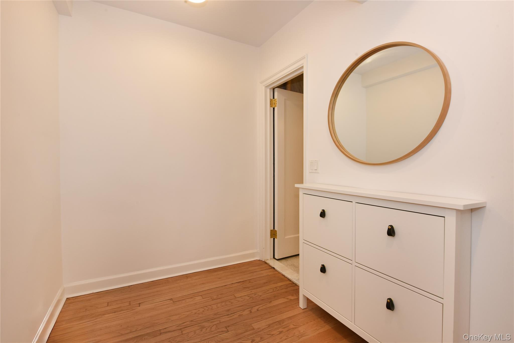 10 Park Avenue, Unit 4B photo 13