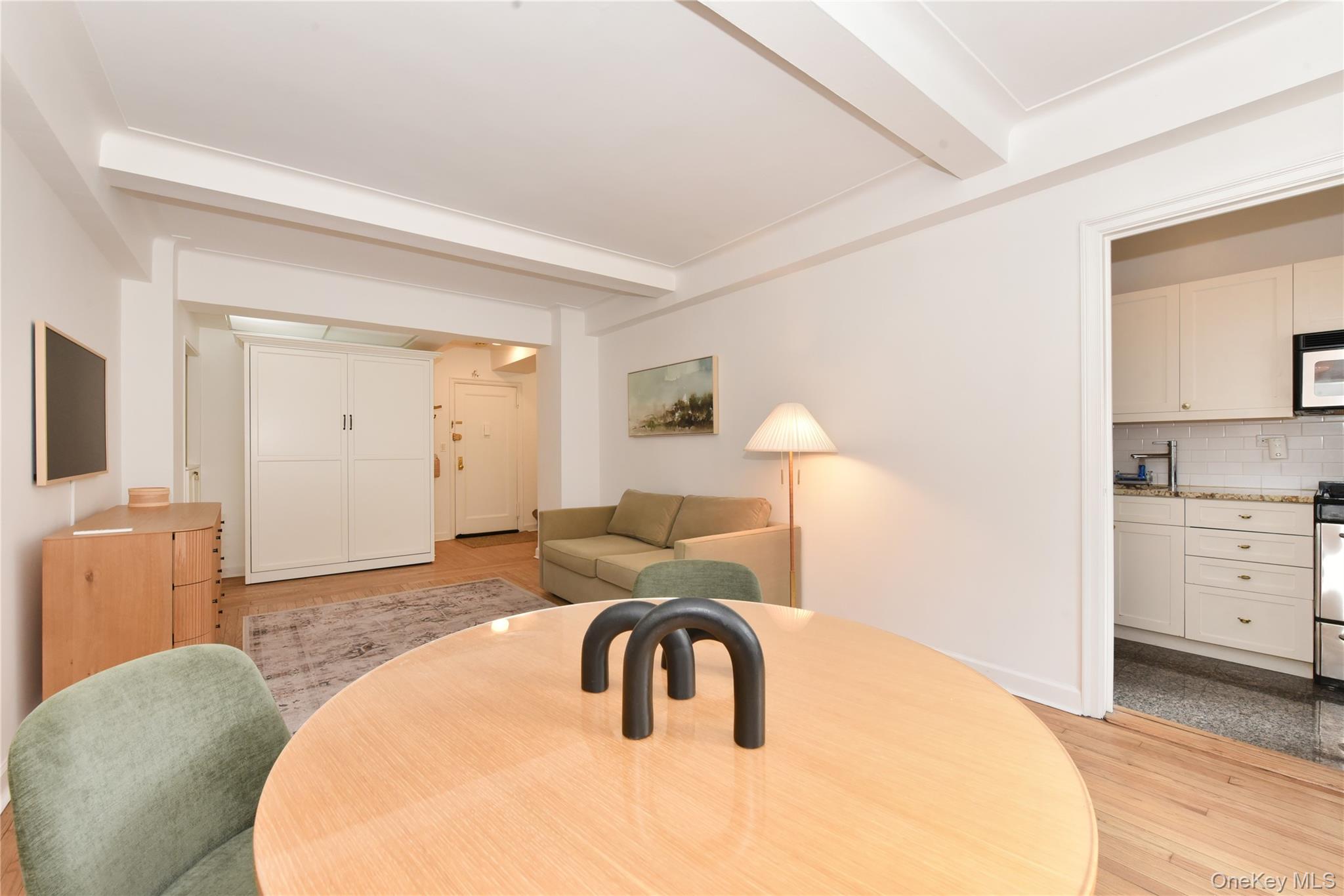10 Park Avenue, Unit 4B photo 6