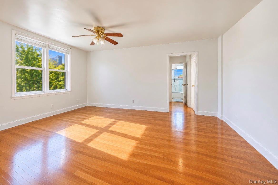5635 Netherland Avenue, Unit 2C photo 6