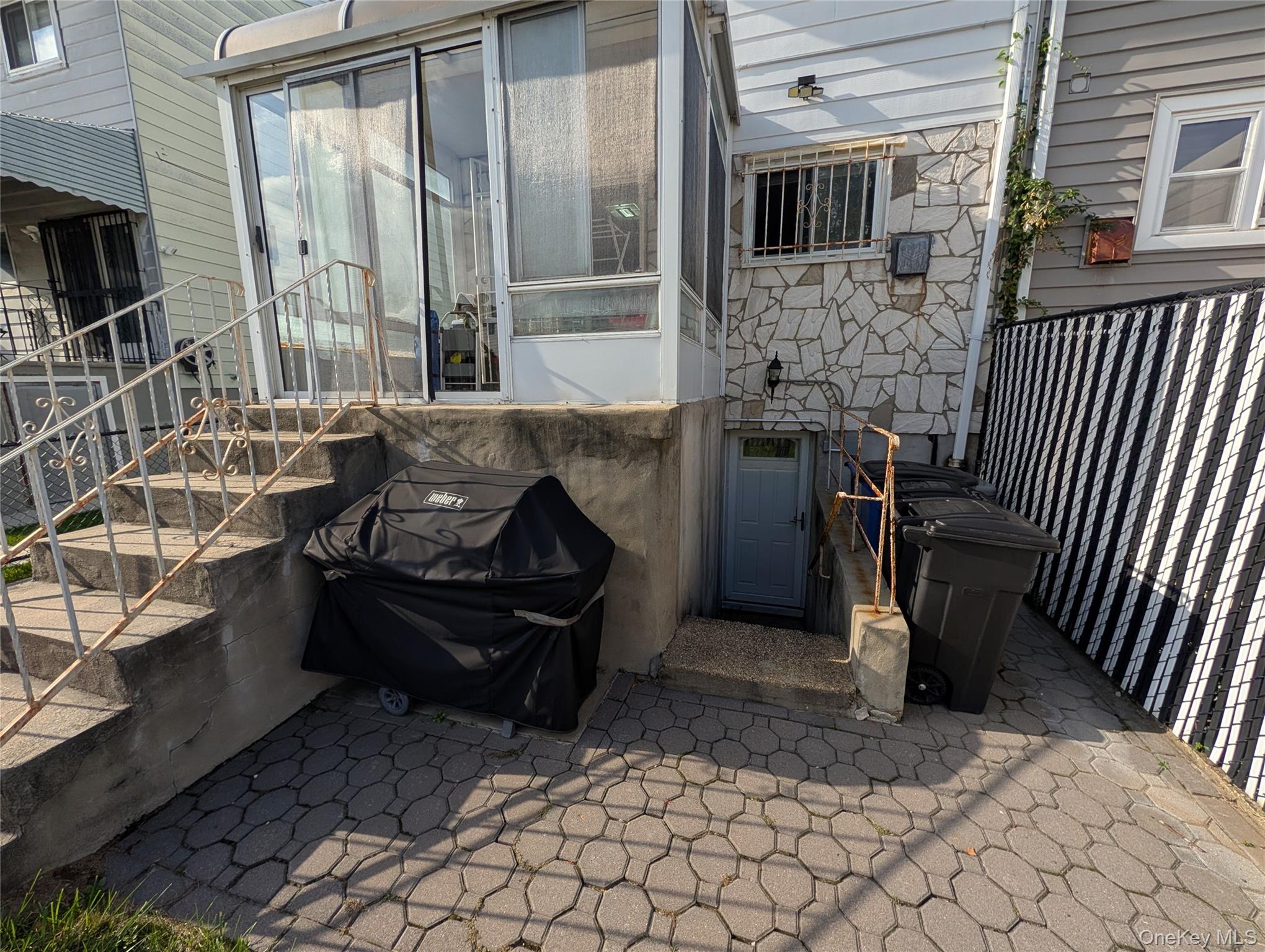 201-46 120 Avenue – For Sale photo 4