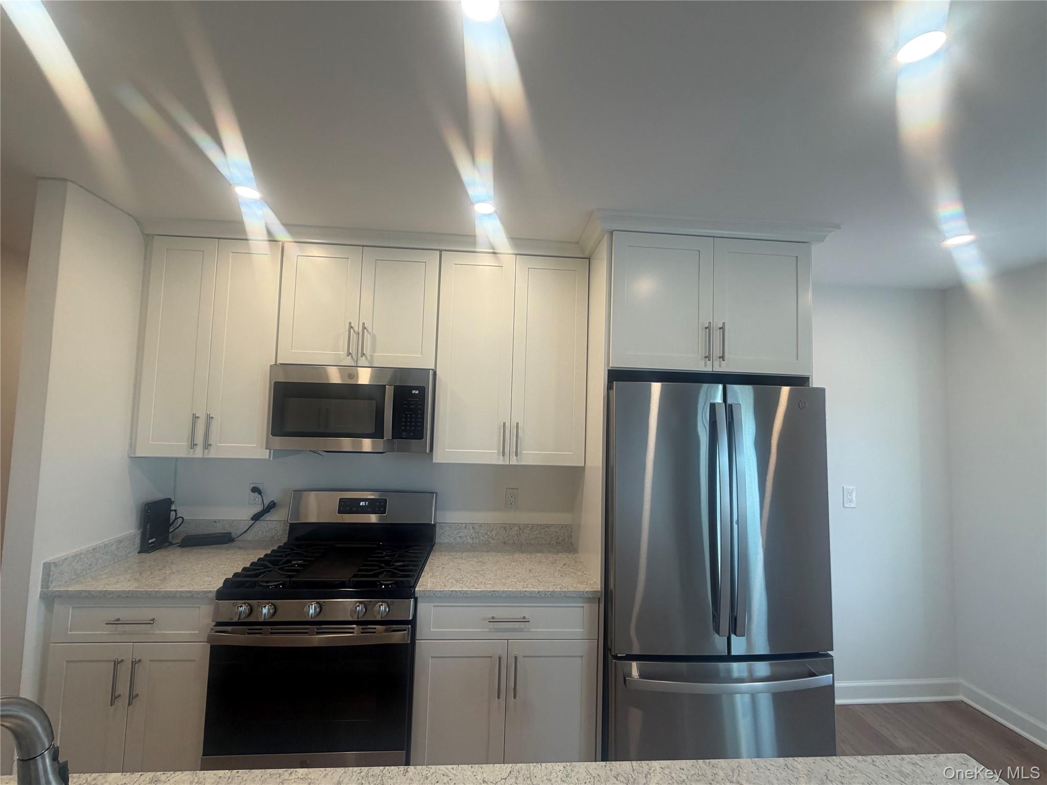 305 Sixth Avenue, Unit 6A photo 2