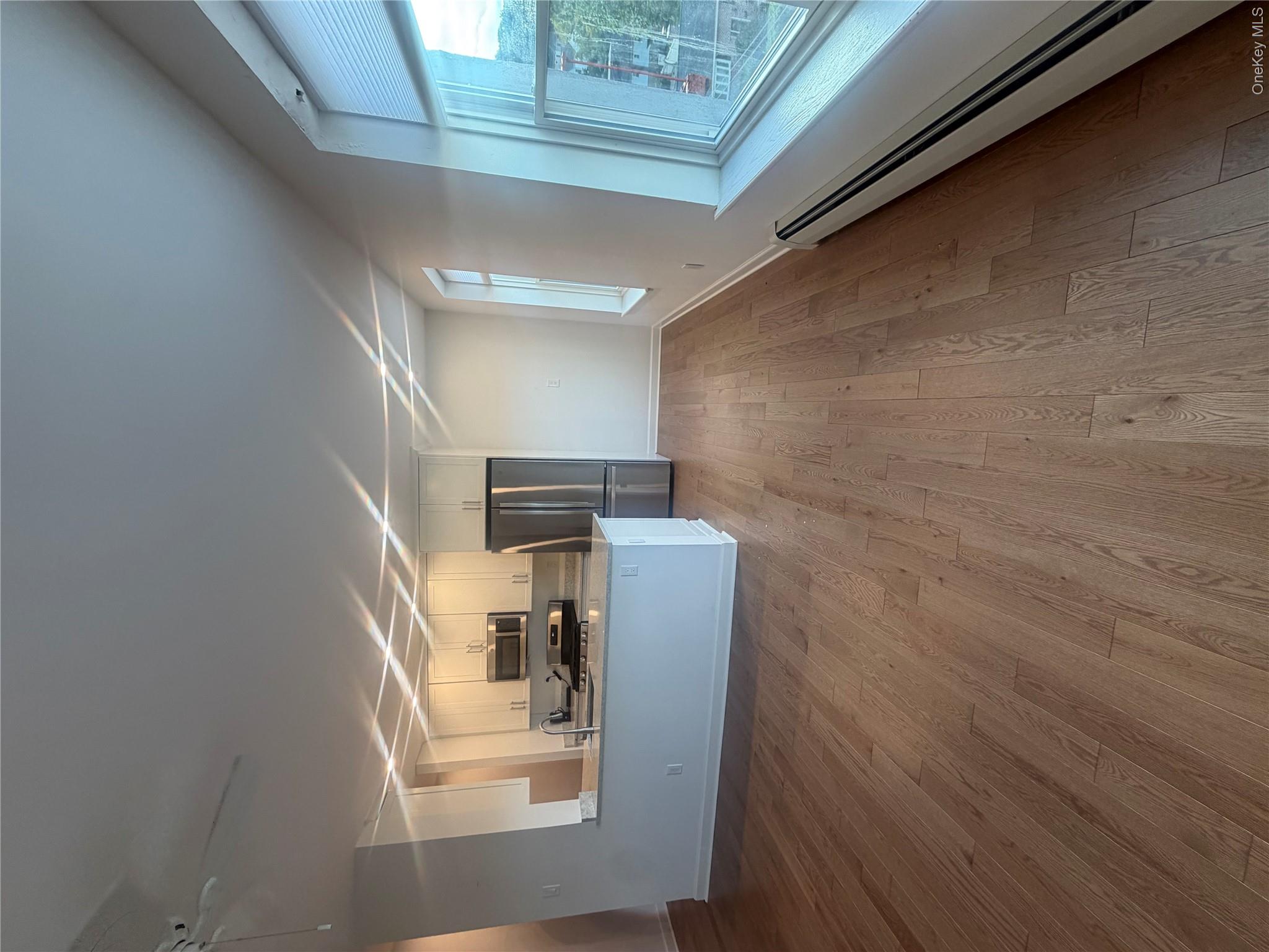 305 Sixth Avenue, Unit 6A photo 4