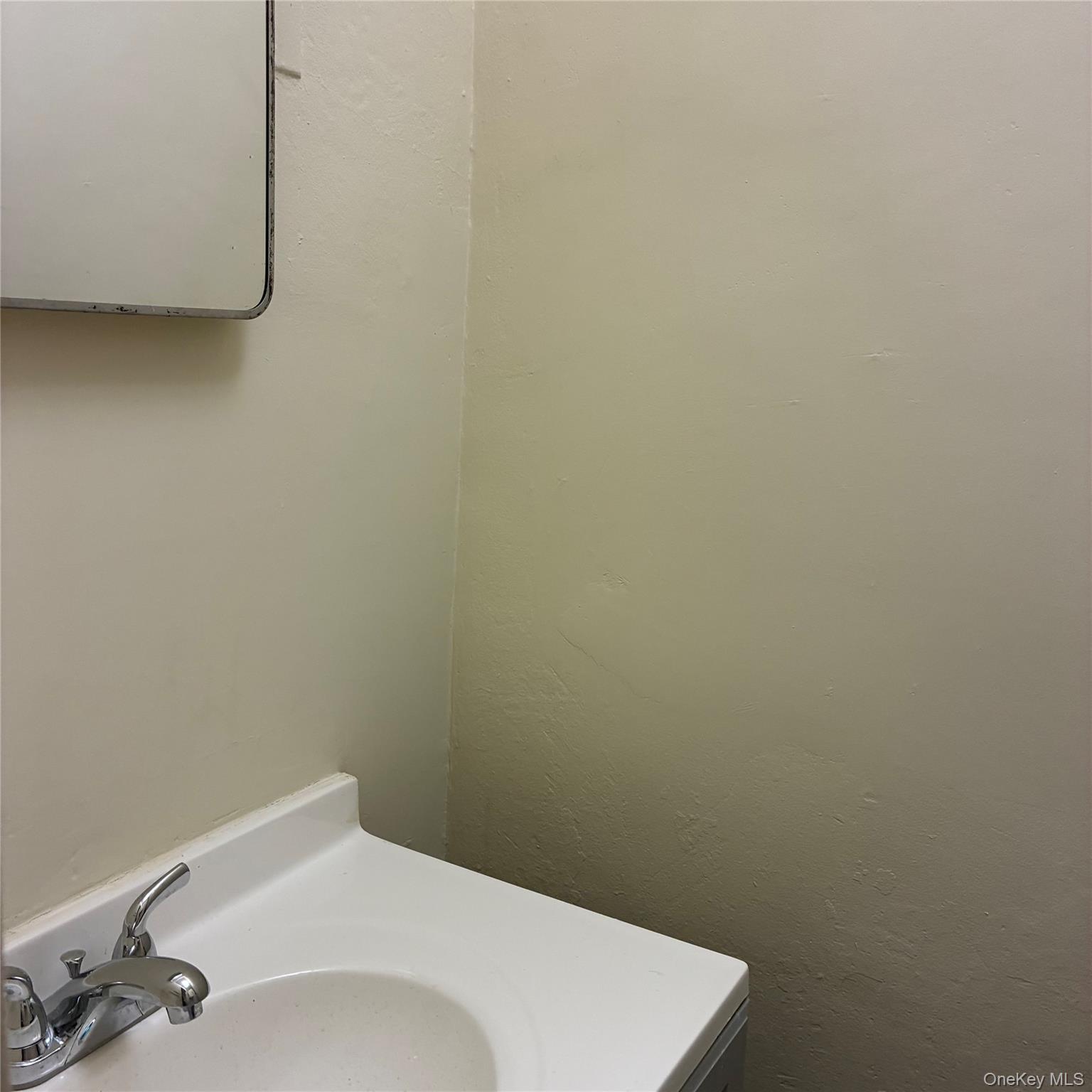 8 Lafayette Avenue – For Rent photo 5