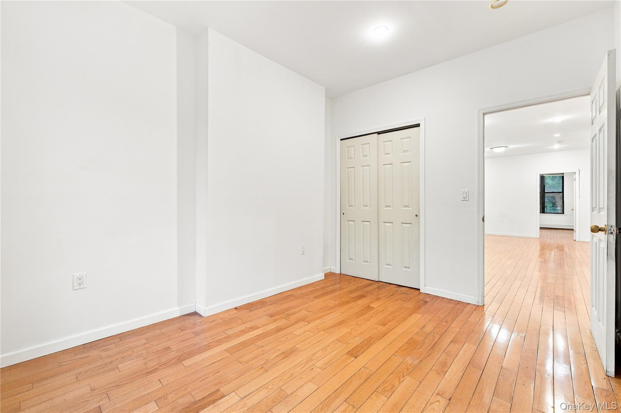 1962 Coney Island Avenue – For Sale photo 4
