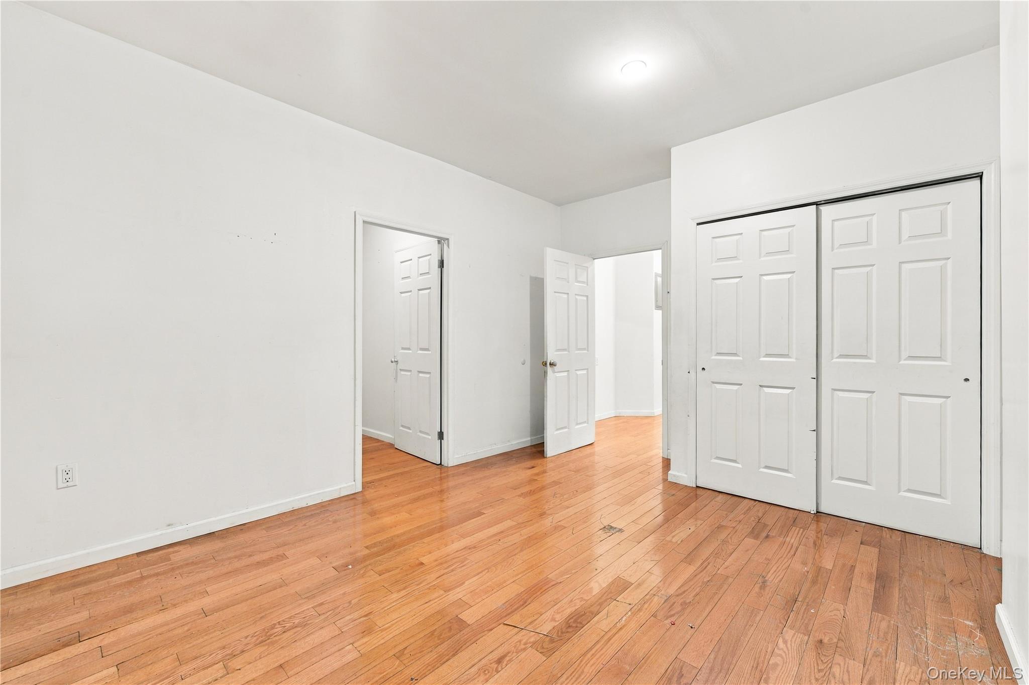 1962 Coney Island Avenue – For Sale photo 5